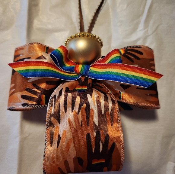 Handmade Ribbon Angel - Picture 3 of 3